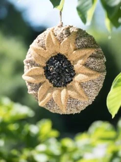 Songbird Tweets® Sunflower Wreath -Garden Care Shop 8598119 5255 tif