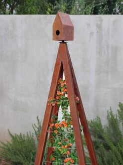 Bird Bungalow + Akoris Garden Tuteur Sr. -Garden Care Shop 8600538 06v bird bungallow akoris garden tuteur oxide