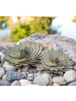 Desert Steel Spiral Aloe Sculpture -Garden Care Shop 8610749 04v